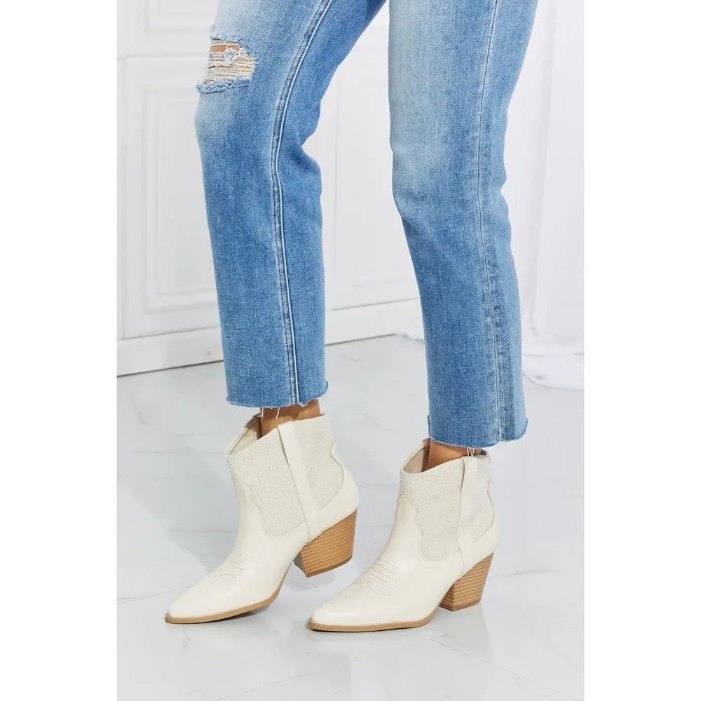 Texas Glam Pearl Cowboy Booties - Picture 2 of 6